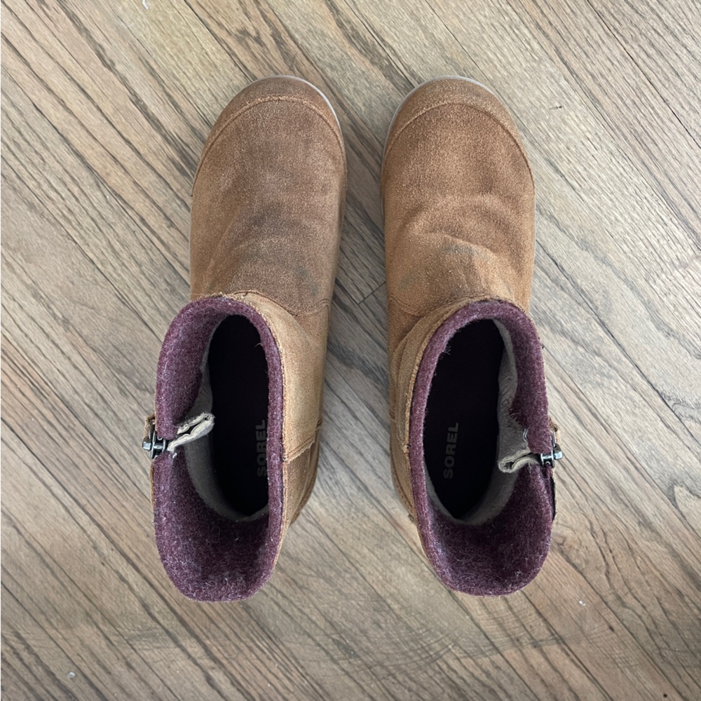 Sorel Meadow Zip Waterproof Boots. Size 8 - Picture 3 of 10